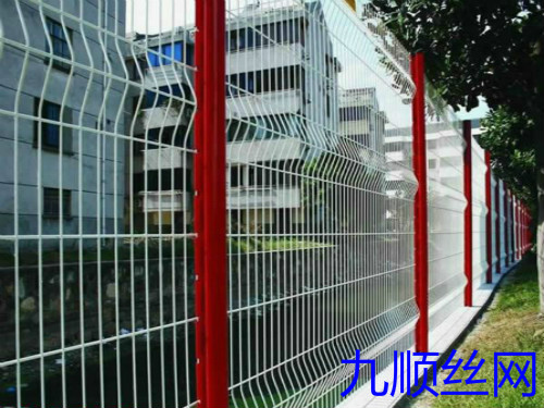 小區(qū)護欄網(wǎng)4.jpg